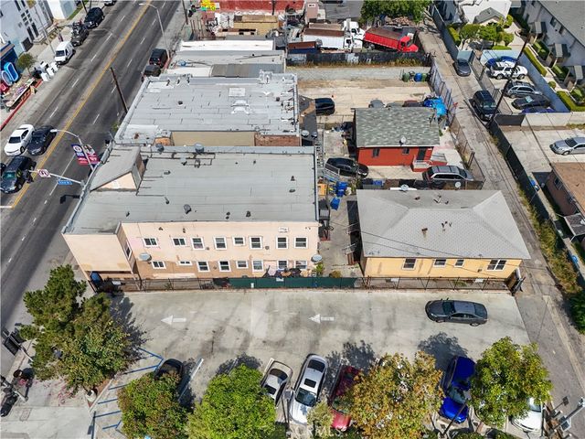3232 S Central, Los Angeles, CA 90011