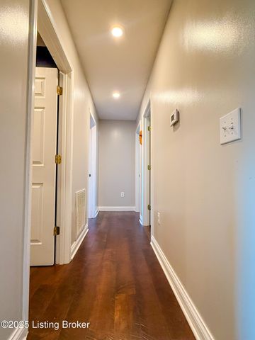 403 Hilltop Rd, Leitchfield, KY 42754