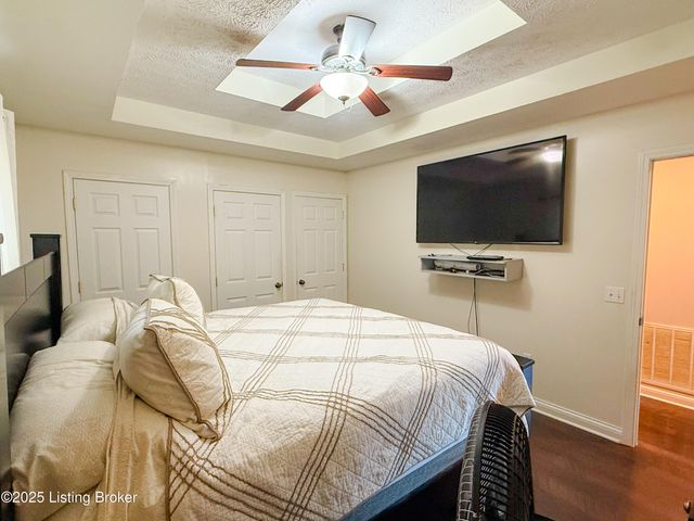 403 Hilltop Rd, Leitchfield, KY 42754