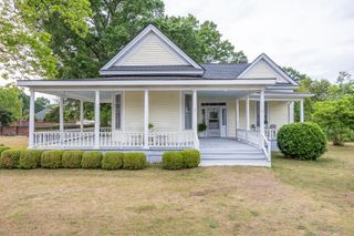 130 Calhoun Street, Johnston, SC 29832