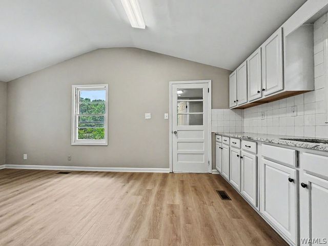 12201 Beard, Northport, AL 35473