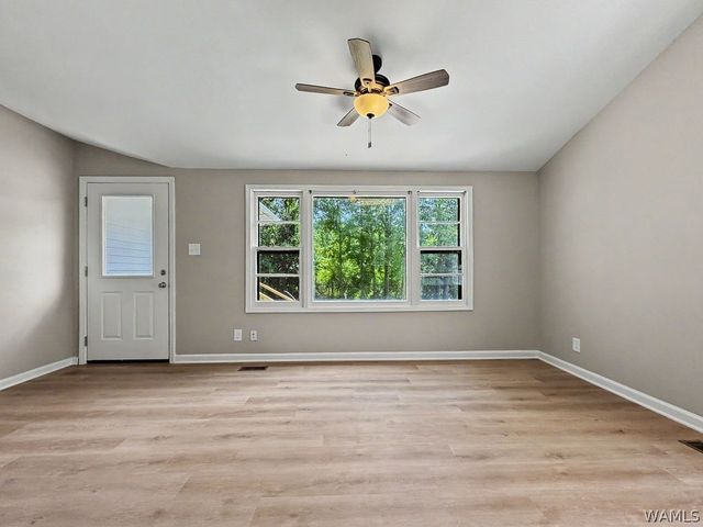 12201 Beard, Northport, AL 35473