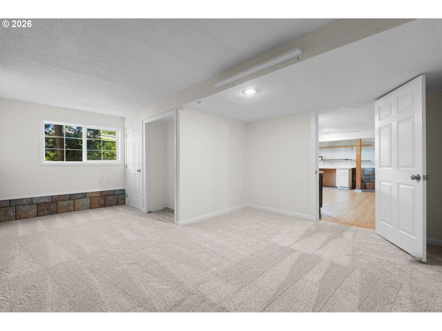 7507 Nw 16TH Ave, Vancouver, WA 98665