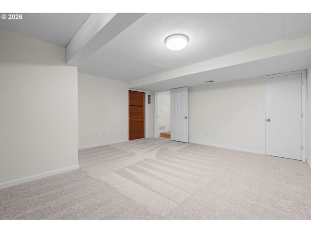7507 Nw 16TH Ave, Vancouver, WA 98665