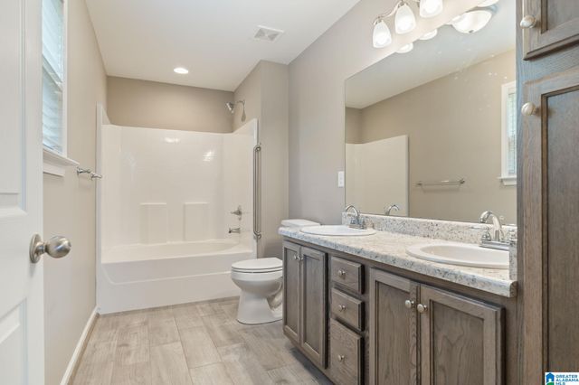 370 COUNTY ROAD 209, Crane Hill, AL 35053