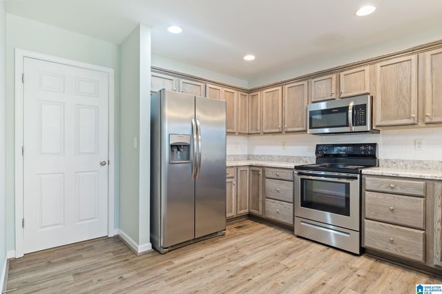 370 COUNTY ROAD 209, Crane Hill, AL 35053