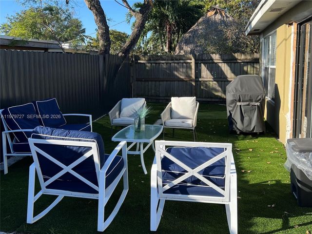 3771 NE 16th Ave, Pompano Beach, FL 33064