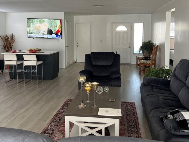 3771 NE 16th Ave, Pompano Beach, FL 33064