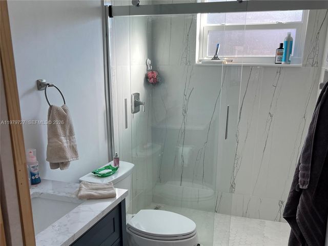 3771 NE 16th Ave, Pompano Beach, FL 33064