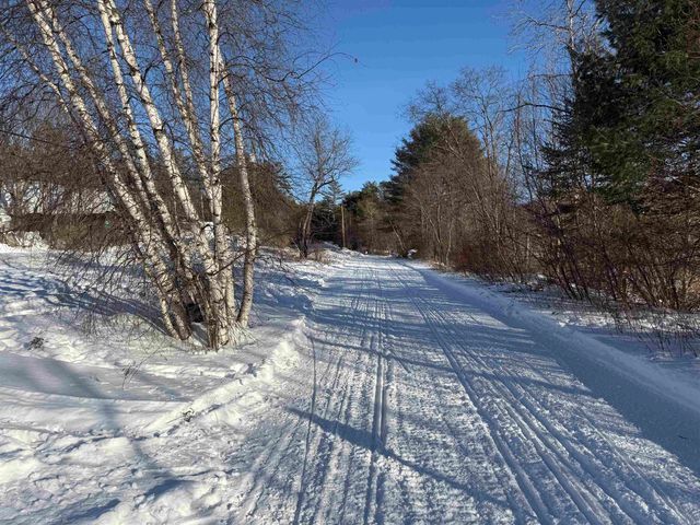 75 Library Road, Grafton, NH 03240
