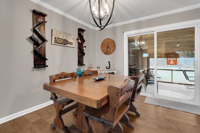 3197 Matts Hollow Rd, Manchester, TN 37355