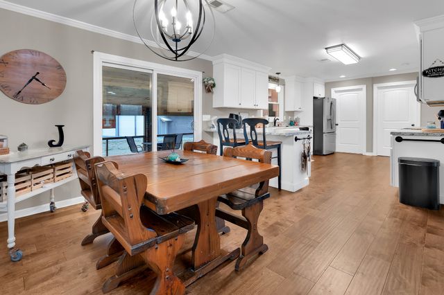 3197 Matts Hollow Rd, Manchester, TN 37355