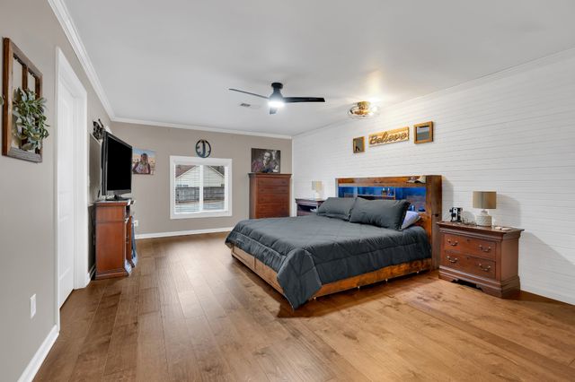 3197 Matts Hollow Rd, Manchester, TN 37355