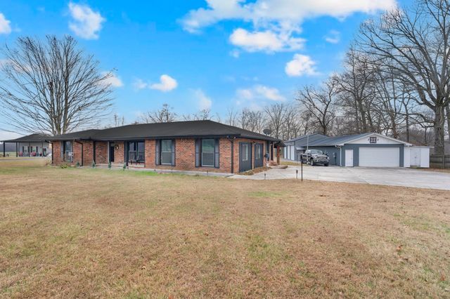 3197 Matts Hollow Rd, Manchester, TN 37355