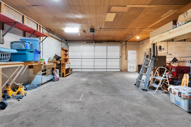 3197 Matts Hollow Rd, Manchester, TN 37355