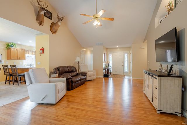 548 Imperial Drive, Evansville, IN 47711