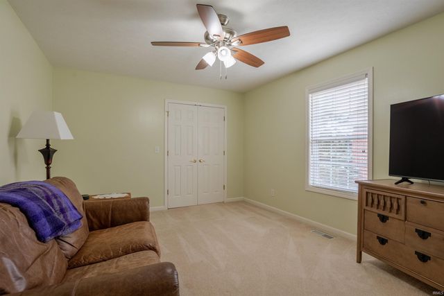 548 Imperial Drive, Evansville, IN 47711