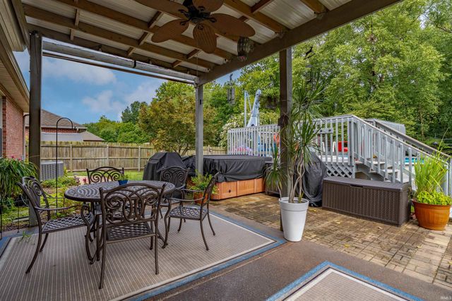 548 Imperial Drive, Evansville, IN 47711