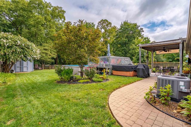 548 Imperial Drive, Evansville, IN 47711