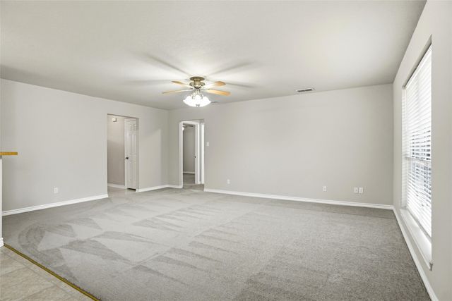 612 N Avenue C, Springtown, TX 76082