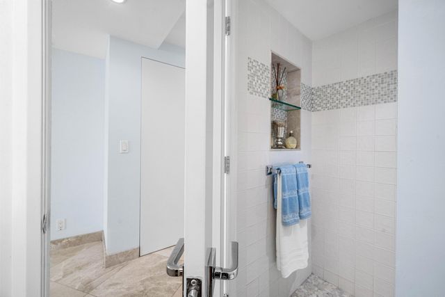3360 S Ocean Boulevard 3 F I, Palm Beach, FL 33480