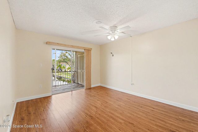 2135 N Courtenay Parkway 217, Merritt Island, FL 32953