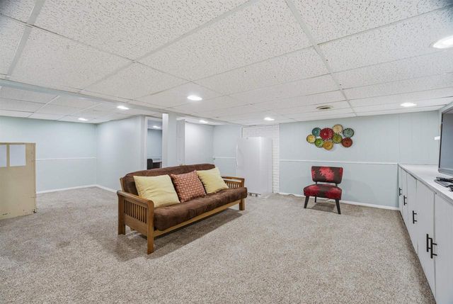124 RAMLEN COURT, Appleton, WI 54915