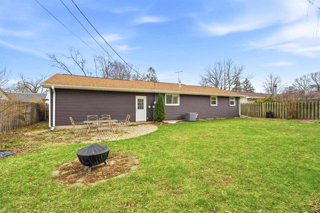124 RAMLEN COURT, Appleton, WI 54915