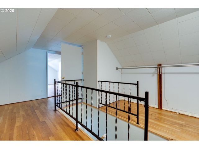 204 S VERNONIA Rd, St Helens, OR 97051