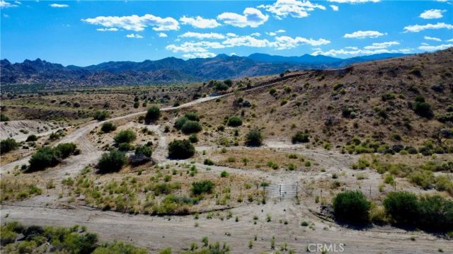 101 Cimarron, Pioneertown, CA 92268
