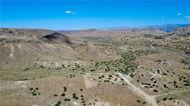 101 Cimarron, Pioneertown, CA 92268