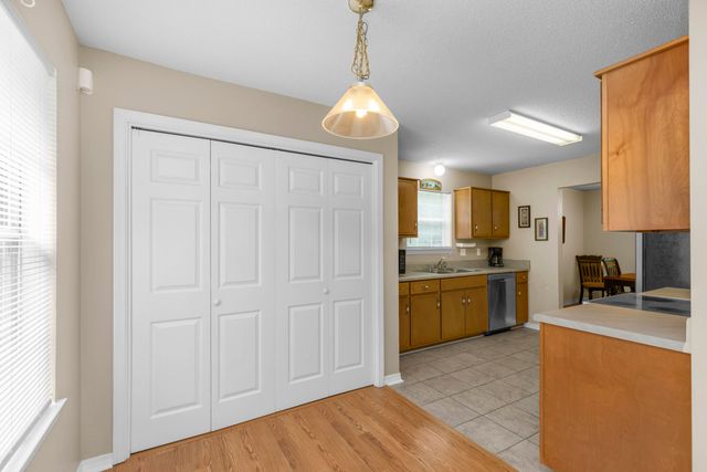 4482 Rainbird Rise Road, Crestview, FL 32539