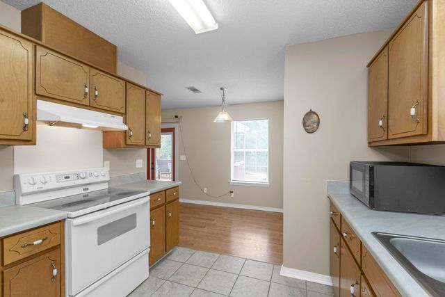 4482 Rainbird Rise Road, Crestview, FL 32539