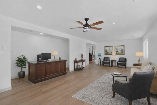 1067 New Mexico 314 NW, Los Lunas, NM 87031