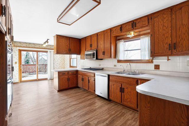 13142 Cathy Lane, Plainfield, IL 60585