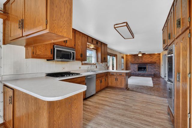 13142 Cathy Lane, Plainfield, IL 60585