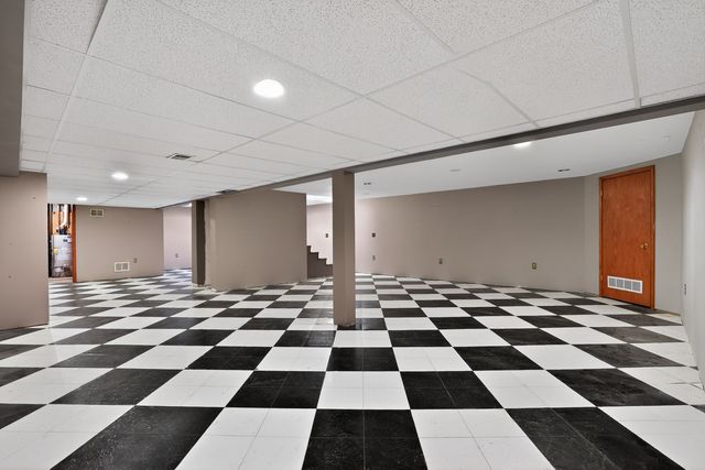 13142 Cathy Lane, Plainfield, IL 60585