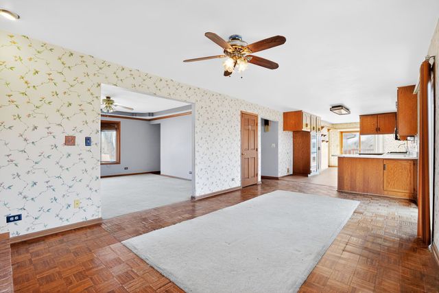 13142 Cathy Lane, Plainfield, IL 60585