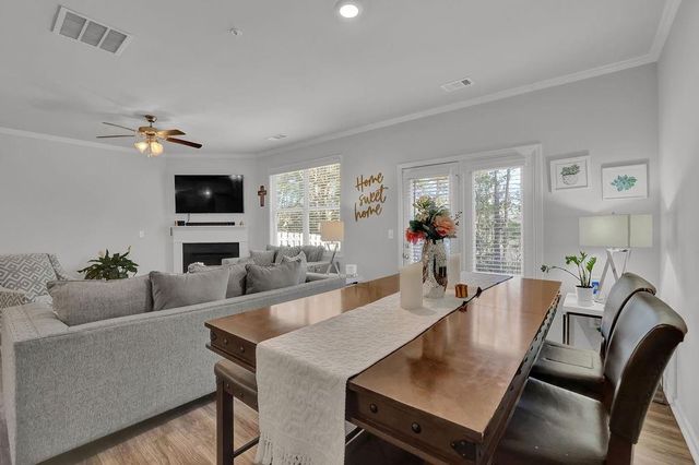 736 Woodstock Grove Drive, Woodstock, GA 30188