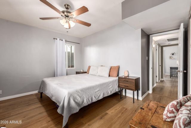 2429 E INDIANOLA Avenue, Phoenix, AZ 85016