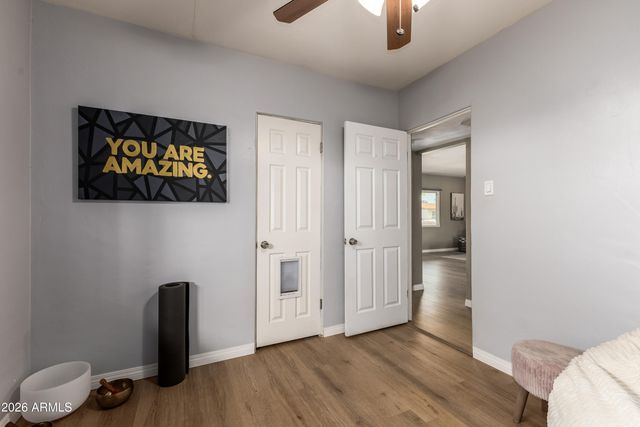 2429 E INDIANOLA Avenue, Phoenix, AZ 85016