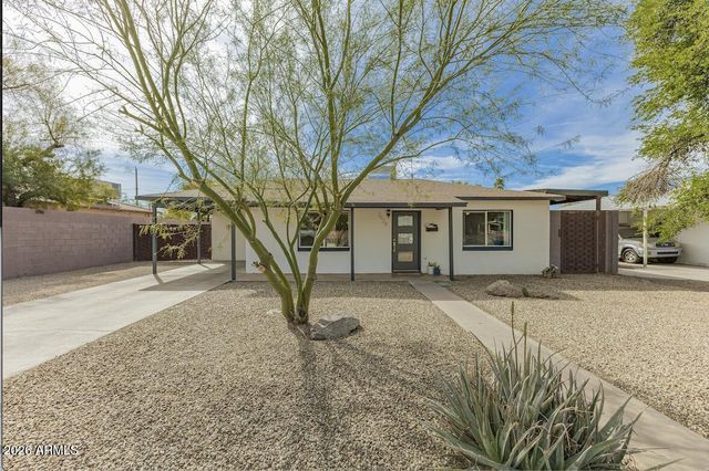 2429 E INDIANOLA Avenue, Phoenix, AZ 85016