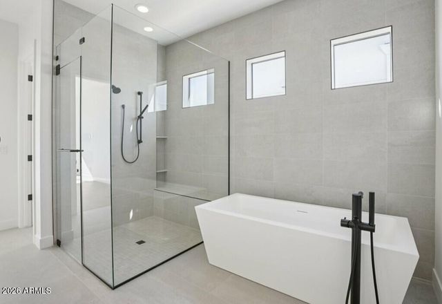 2331 E AQUARIUS Place, Chandler, AZ 85249