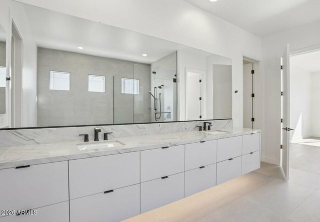 2331 E AQUARIUS Place, Chandler, AZ 85249