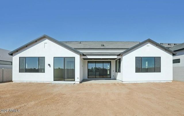2331 E AQUARIUS Place, Chandler, AZ 85249