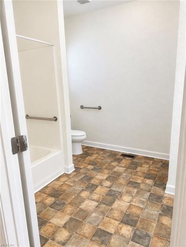 2210 Chestnut ST, Portsmouth, VA 23704