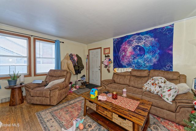 57 Edgewood Avenue, Albany, NY 12203