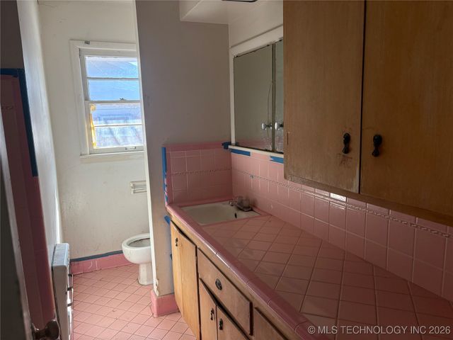 3820 S Pittsburg Avenue S, Tulsa, OK 74135