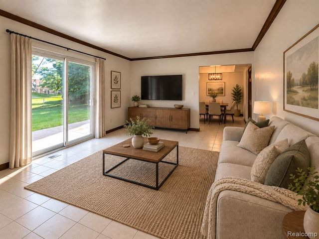 13318 Leech Drive, Sterling Heights, MI 48312
