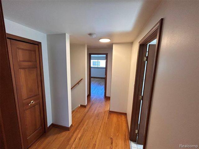 13318 Leech Drive, Sterling Heights, MI 48312
